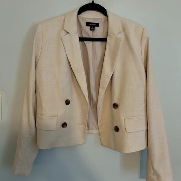 Ann Taylor Cropped Cream Blazer - Picture 1 of 4